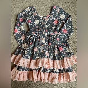 Cheeky Plum dress size 3T. Excellent condition!